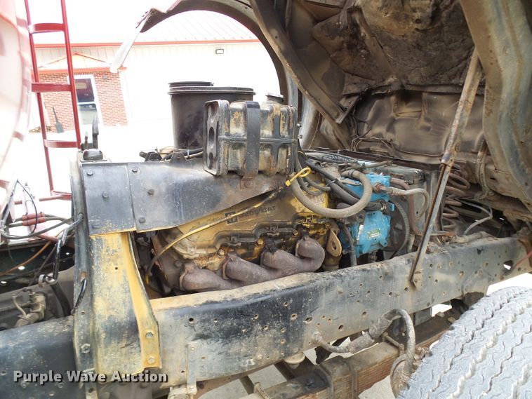 image for item DL0901 1985 Ford 8000  fire truck