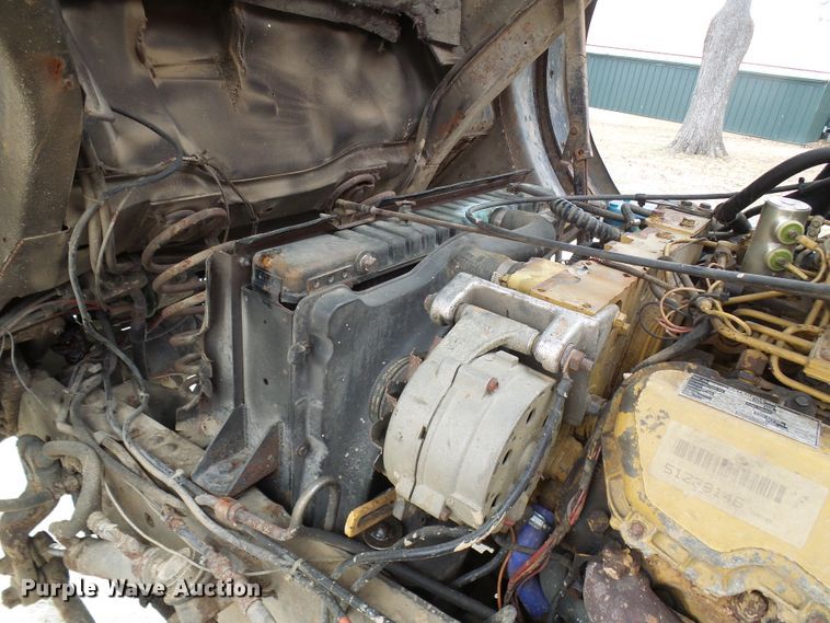 image for item DL0901 1985 Ford 8000  fire truck