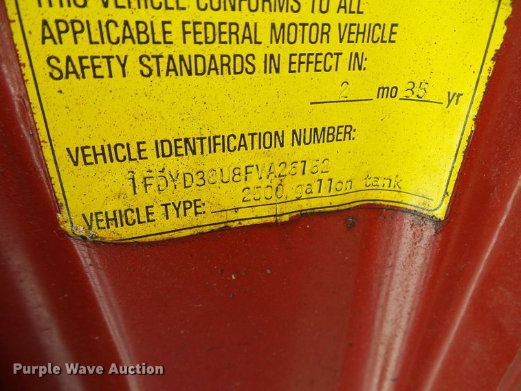 image for item DL0901 1985 Ford 8000  fire truck