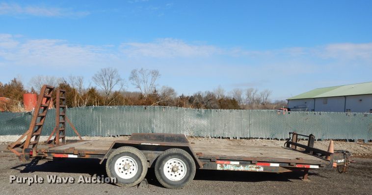 image for item DL2692 2001 Starlite equipment trailer