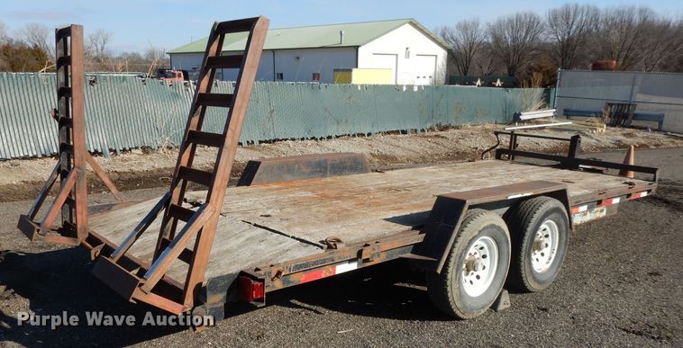 image for item DL2692 2001 Starlite equipment trailer