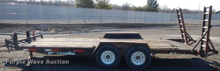 image for item DL2692 2001 Starlite equipment trailer