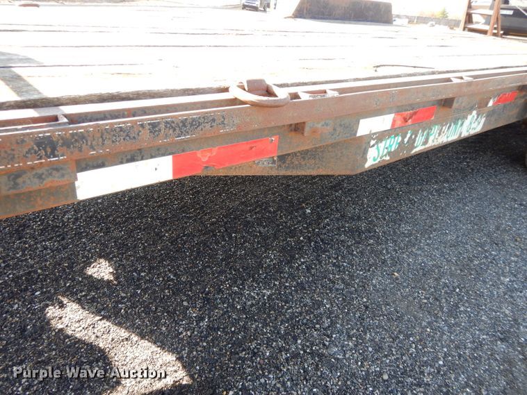 image for item DL2692 2001 Starlite equipment trailer