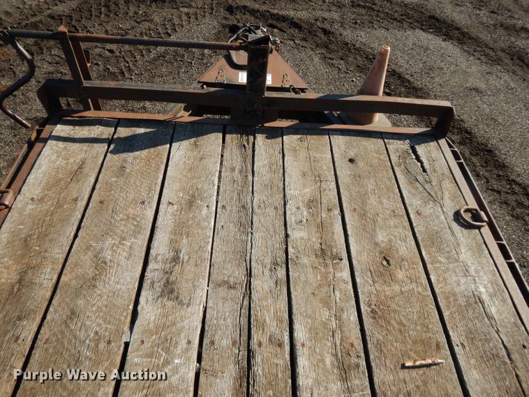 image for item DL2692 2001 Starlite equipment trailer