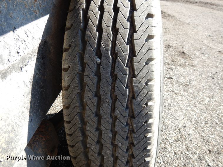 image for item DL2692 2001 Starlite equipment trailer