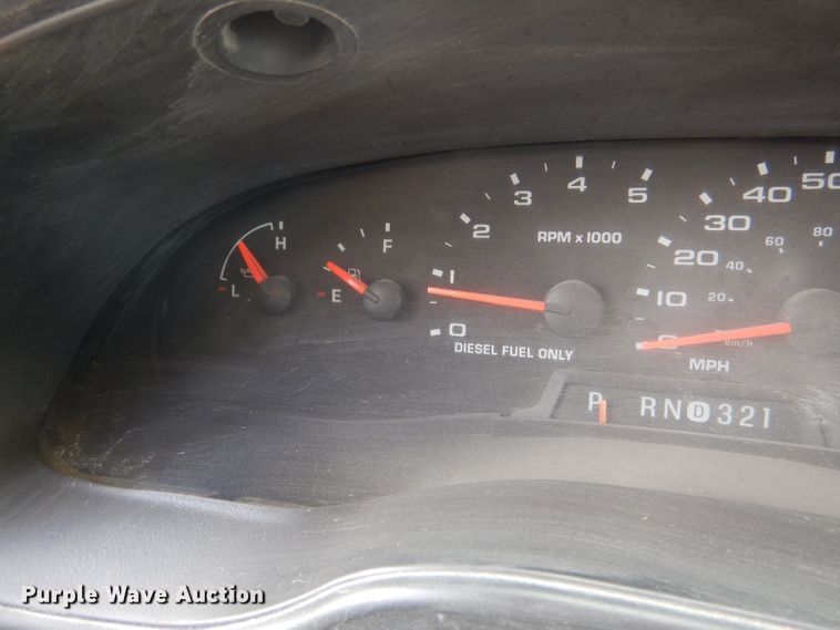 image for item DL4796 2004 Ford E450 Super Duty  school bus