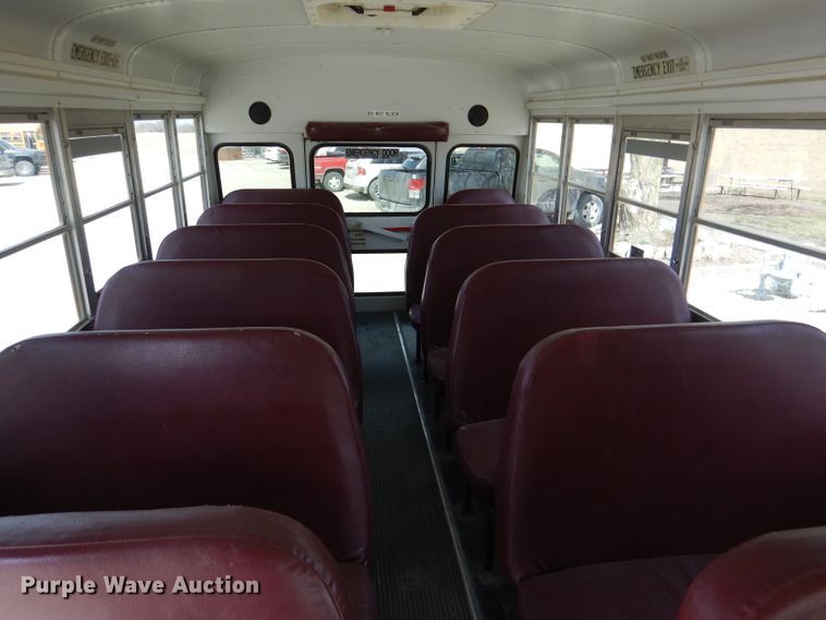 image for item DL4796 2004 Ford E450 Super Duty  school bus