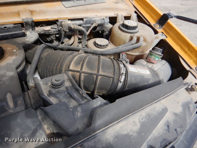 image for item DL4796 2004 Ford E450 Super Duty  school bus