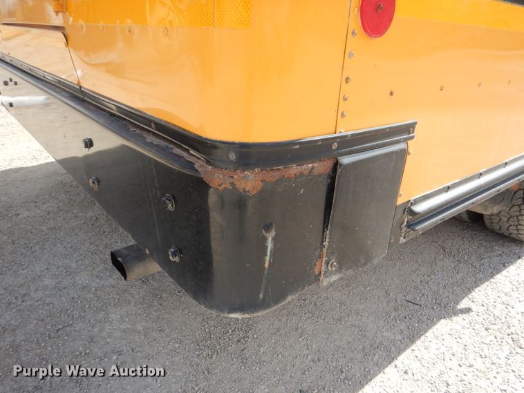image for item DL4796 2004 Ford E450 Super Duty  school bus