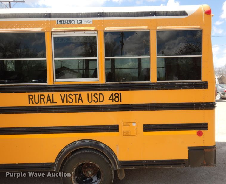 image for item DL4796 2004 Ford E450 Super Duty  school bus