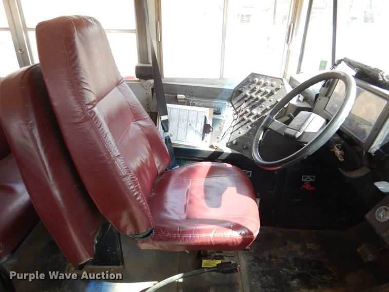 image for item DL4797 2000 Chevrolet Blue Bird  school bus