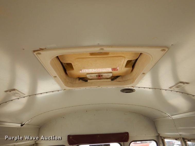 image for item DL4797 2000 Chevrolet Blue Bird  school bus