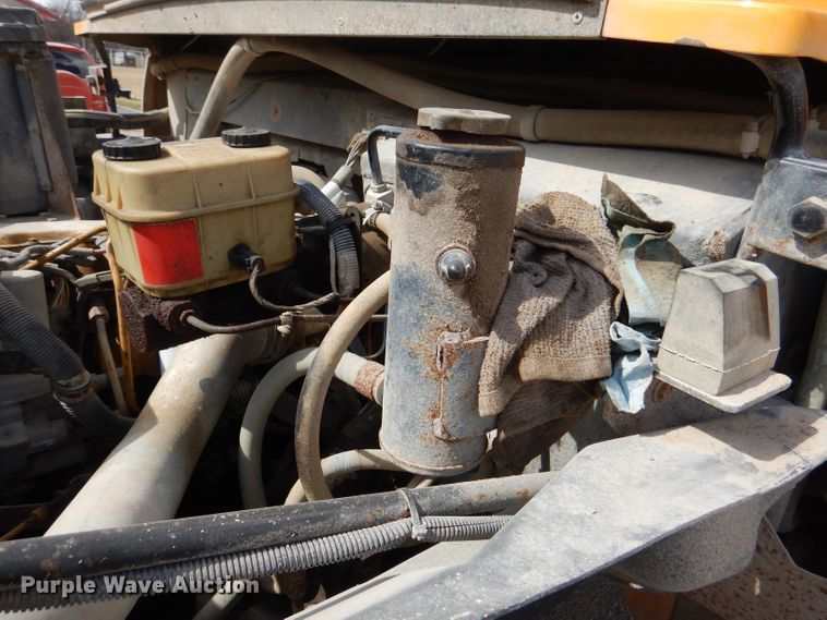 image for item DL4797 2000 Chevrolet Blue Bird  school bus