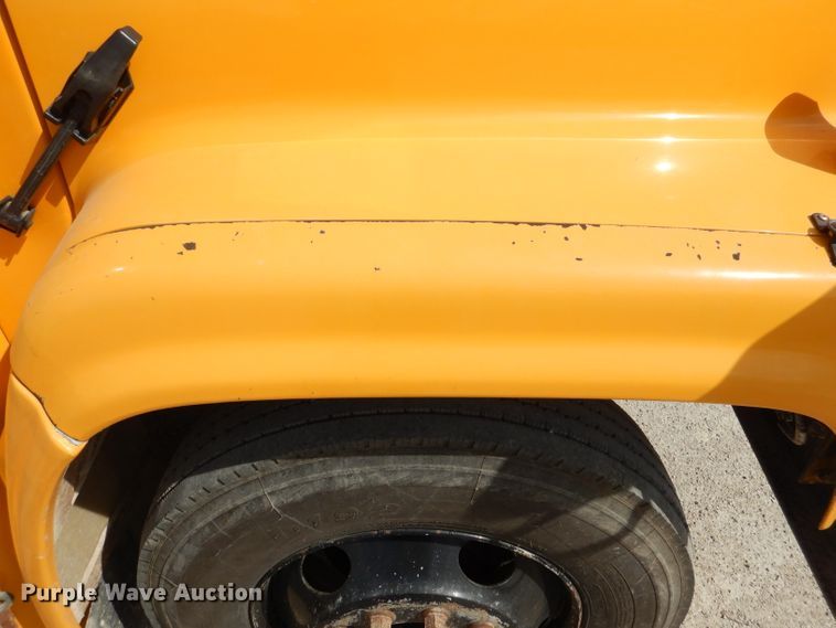 image for item DL4797 2000 Chevrolet Blue Bird  school bus