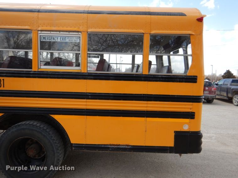 image for item DL4797 2000 Chevrolet Blue Bird  school bus