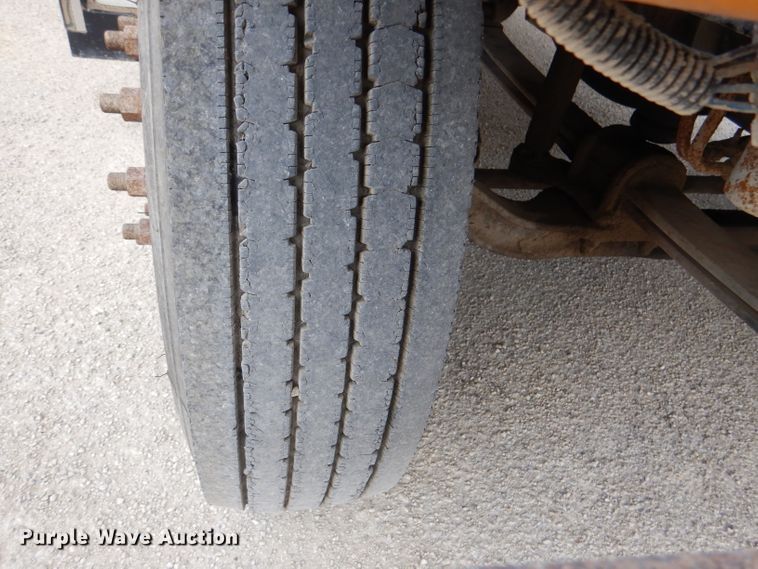 image for item DL4797 2000 Chevrolet Blue Bird  school bus