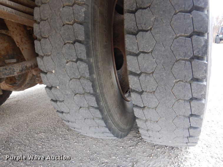 image for item DL4797 2000 Chevrolet Blue Bird  school bus