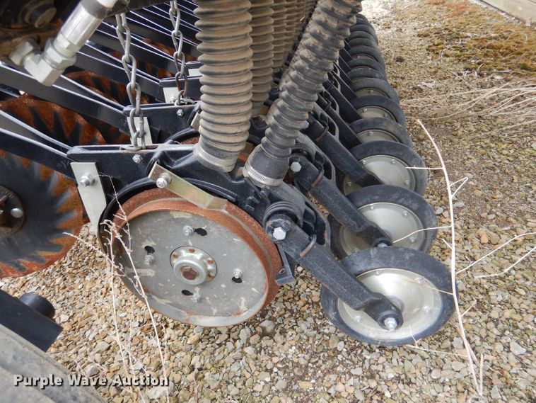 image for item DL4843 Traux FLXII-816  grain drill