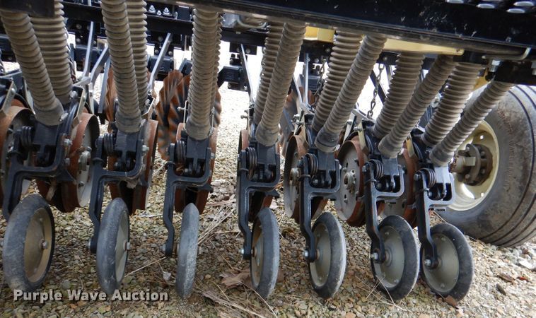 image for item DL4843 Traux FLXII-816  grain drill