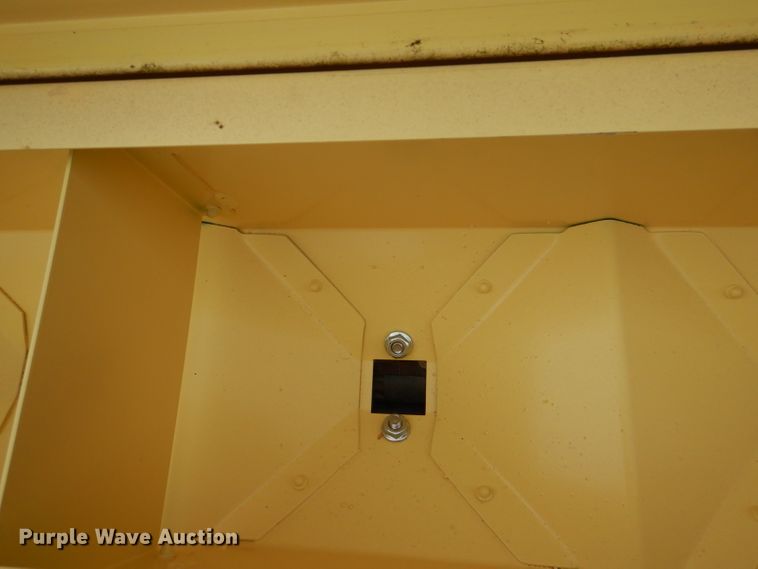 image for item DL4843 Traux FLXII-816  grain drill