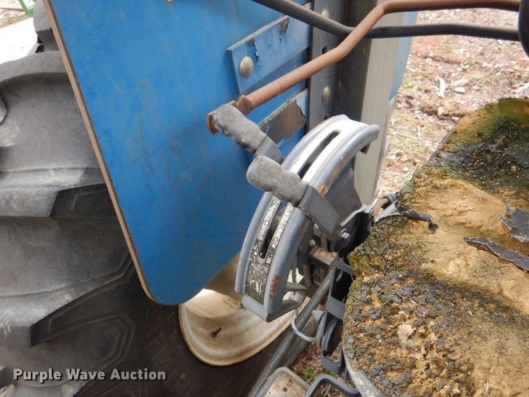 image for item DL4845 Ford 4630  tractor