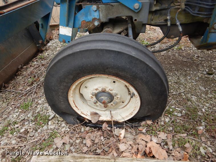 image for item DL4845 Ford 4630  tractor