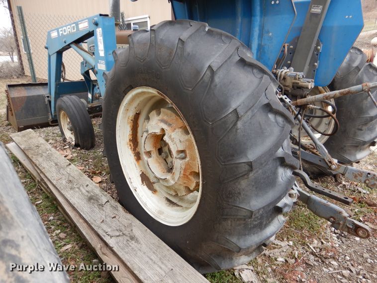 image for item DL4845 Ford 4630  tractor