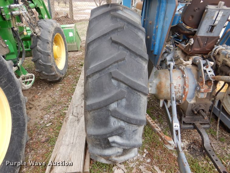 image for item DL4845 Ford 4630  tractor