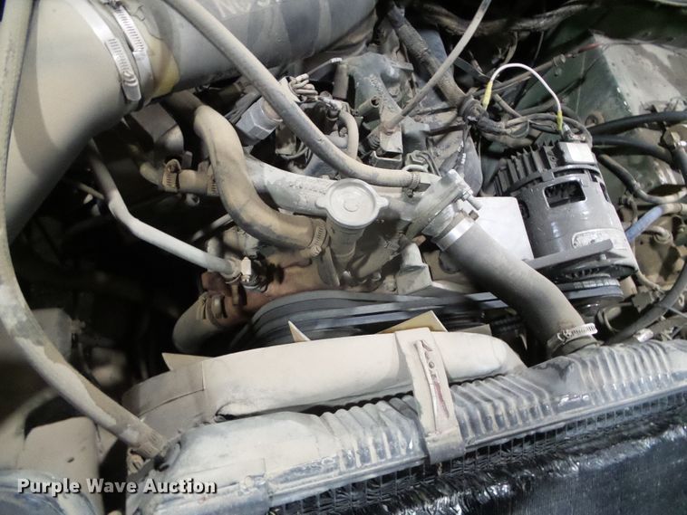 image for item EK9763 1989 Am General M998 Humvee  SUV