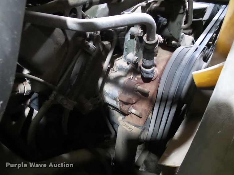 image for item EK9763 1989 Am General M998 Humvee  SUV