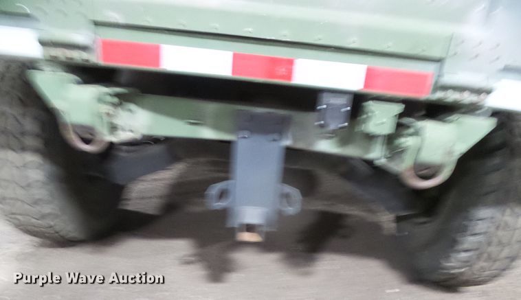 image for item EK9763 1989 Am General M998 Humvee  SUV