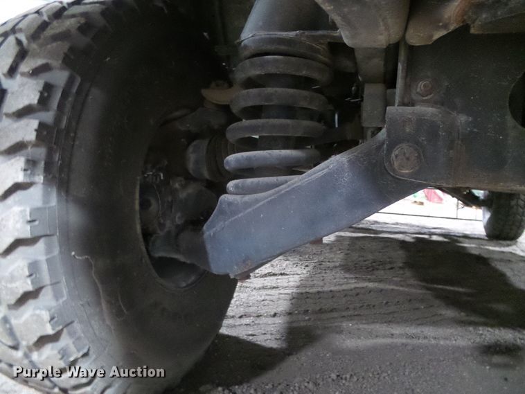 image for item EK9763 1989 Am General M998 Humvee  SUV