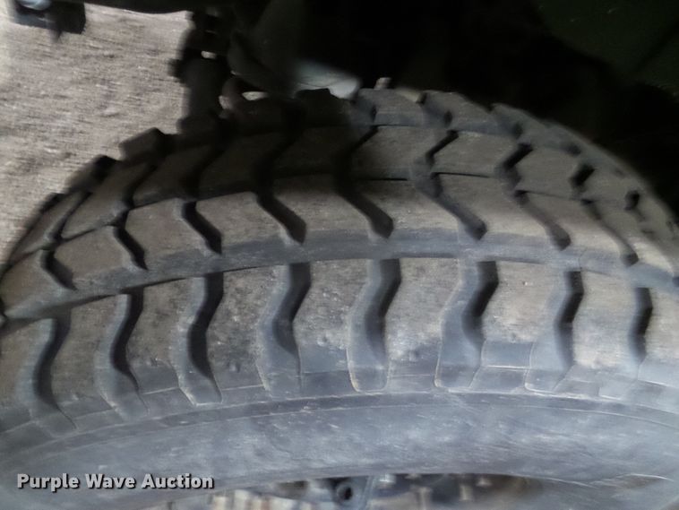 image for item EK9763 1989 Am General M998 Humvee  SUV