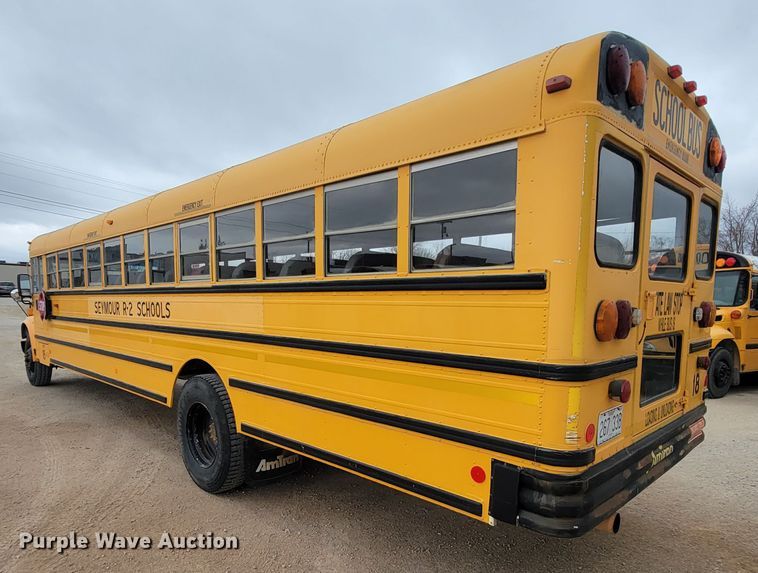 image for item FL9086 1999 International 3800  school bus