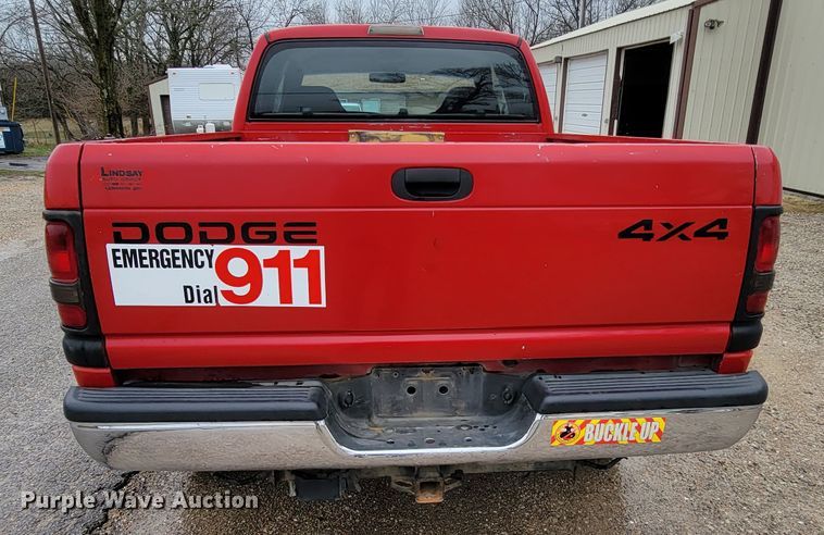 image for item FL9097 2001 Dodge Ram 1500  Quad Cab pickup truck