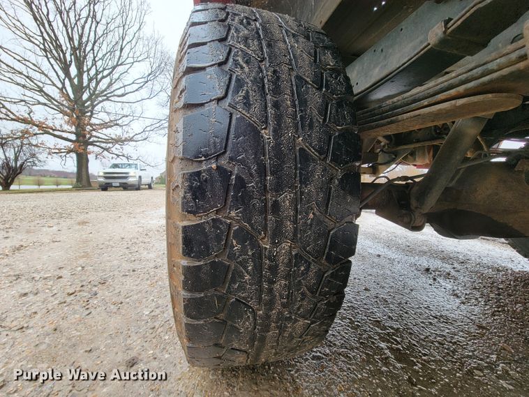 image for item FL9097 2001 Dodge Ram 1500  Quad Cab pickup truck