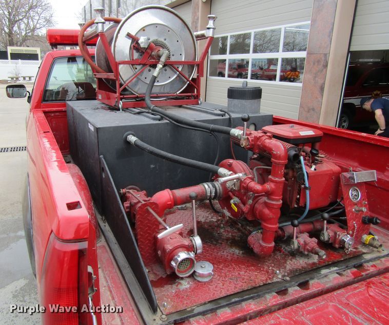 image for item GC9835 Pump and tank