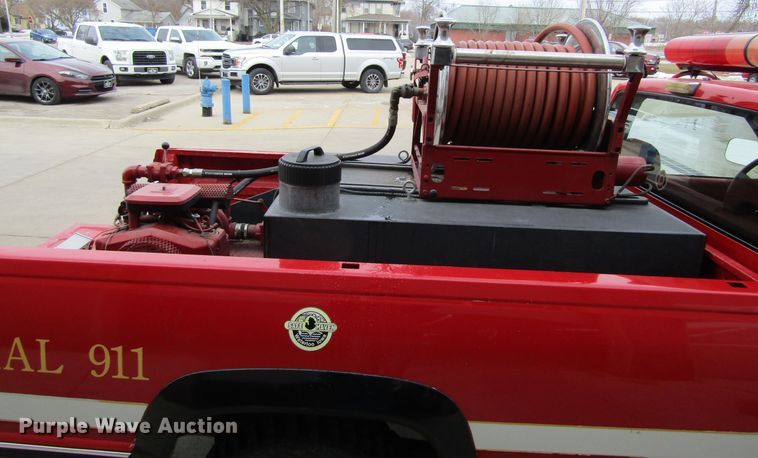 image for item GC9835 Pump and tank