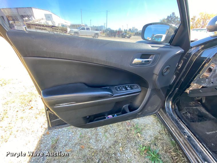 image for item HA9686 2011 Dodge Charger Police