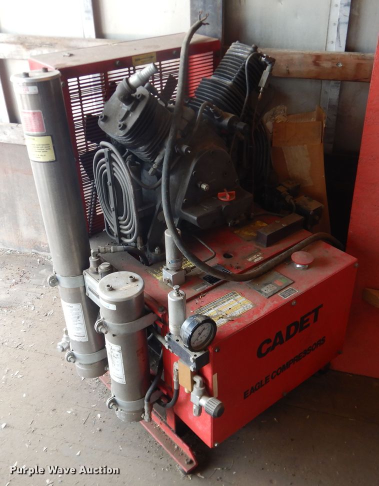 image for item HL9667 1995 Eagle BAP8EK1  air compressor