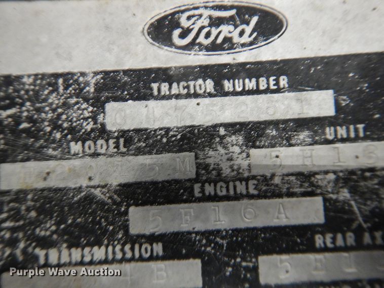 image for item HL9693 1975 Ford 7000  tractor