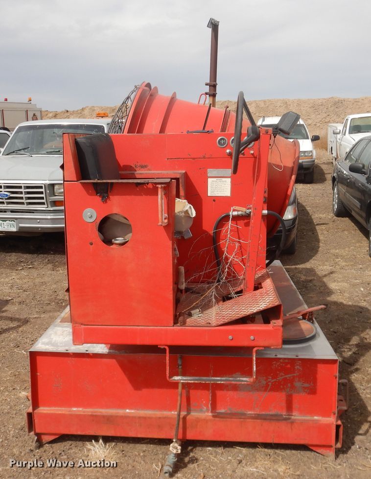 image for item HL9699 FMC 100K-300G orchard sprayer