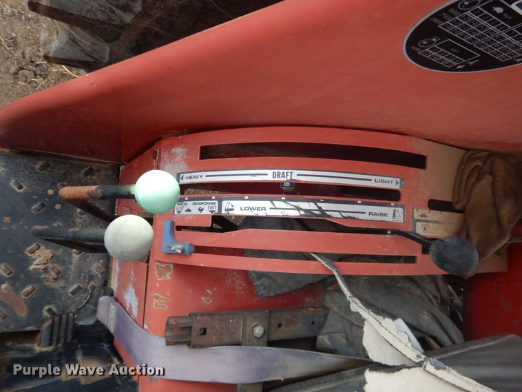 image for item HL9703 1990 Case IH 685  tractor