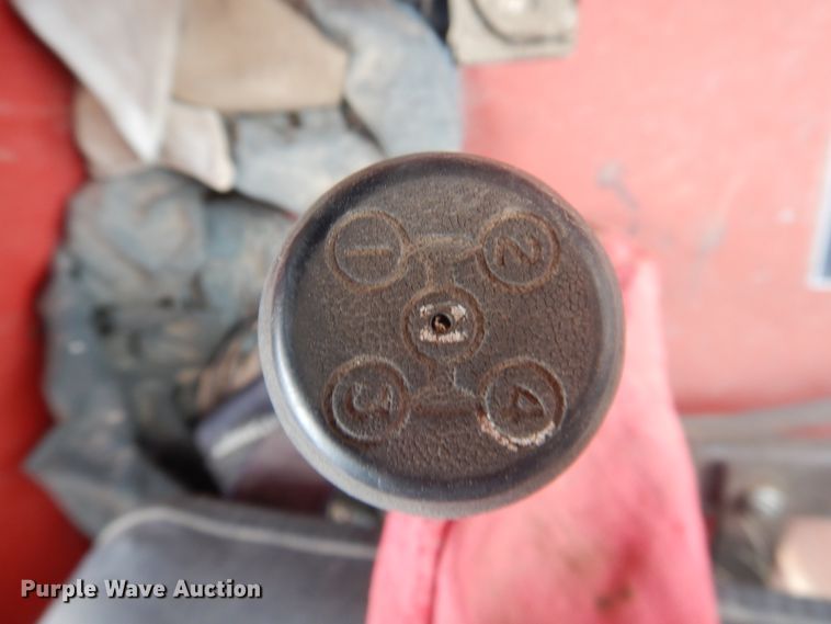 image for item HL9703 1990 Case IH 685  tractor