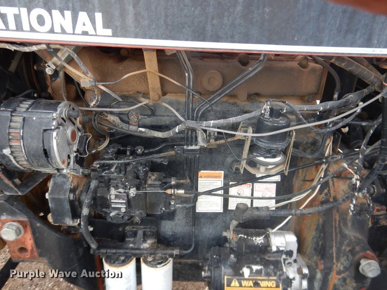 image for item HL9703 1990 Case IH 685  tractor