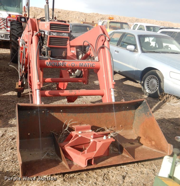 image for item HL9703 1990 Case IH 685  tractor