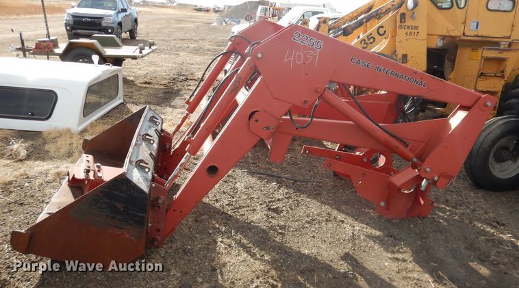 image for item HL9703 1990 Case IH 685  tractor