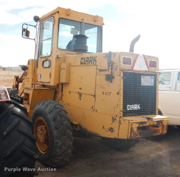 image for item HL9704 Clark 35GMC  wheel loader