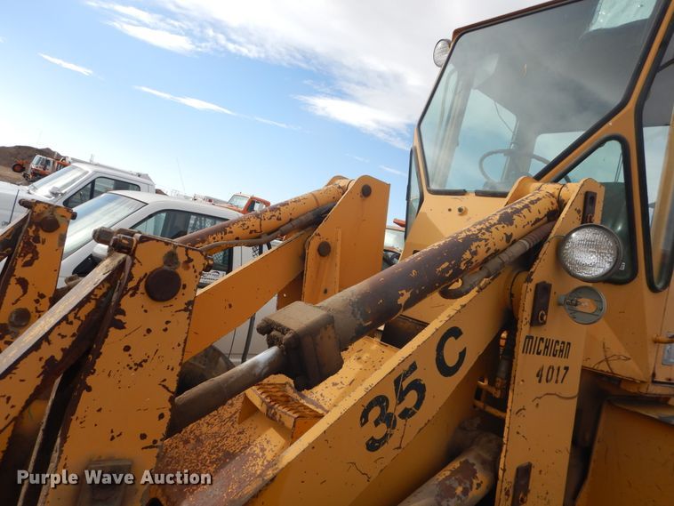 image for item HL9704 Clark 35GMC  wheel loader