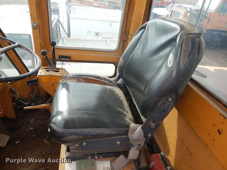 image for item HL9704 Clark 35GMC  wheel loader